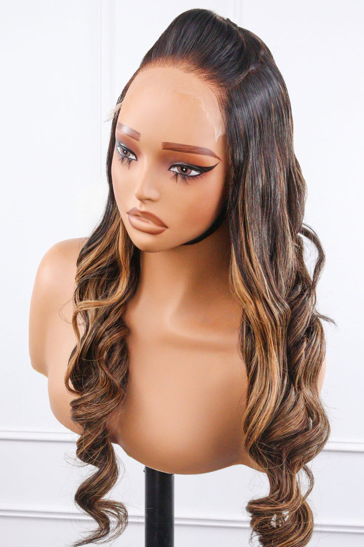 Peruvian HD 5x5 Lace Wig Straight NC30 22 Inch