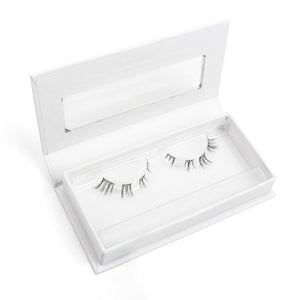 open eyelash extension box