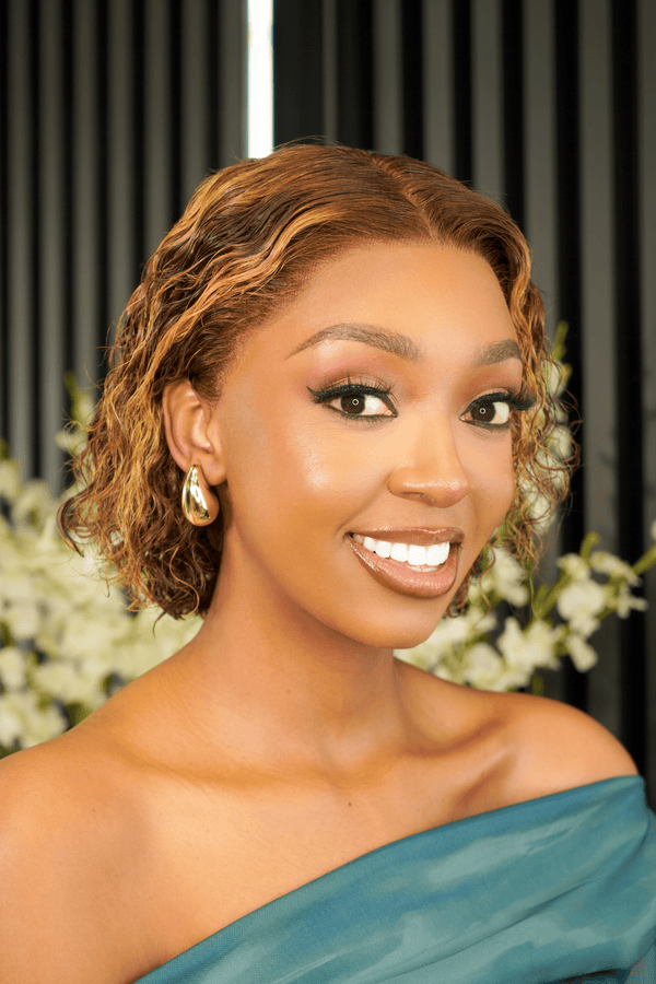 Brazilian 13x4 Bahama Blunt Wave Col 427 10 Inch