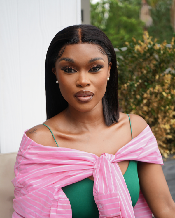 Wig Special 1 - Lace Frontal Straight 10"