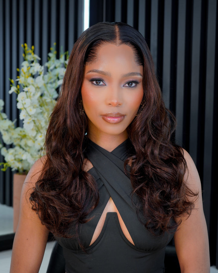 LAGOS Hairline Peruvian 5x5 Wig Wavy Col Ombre 4 18 Inch