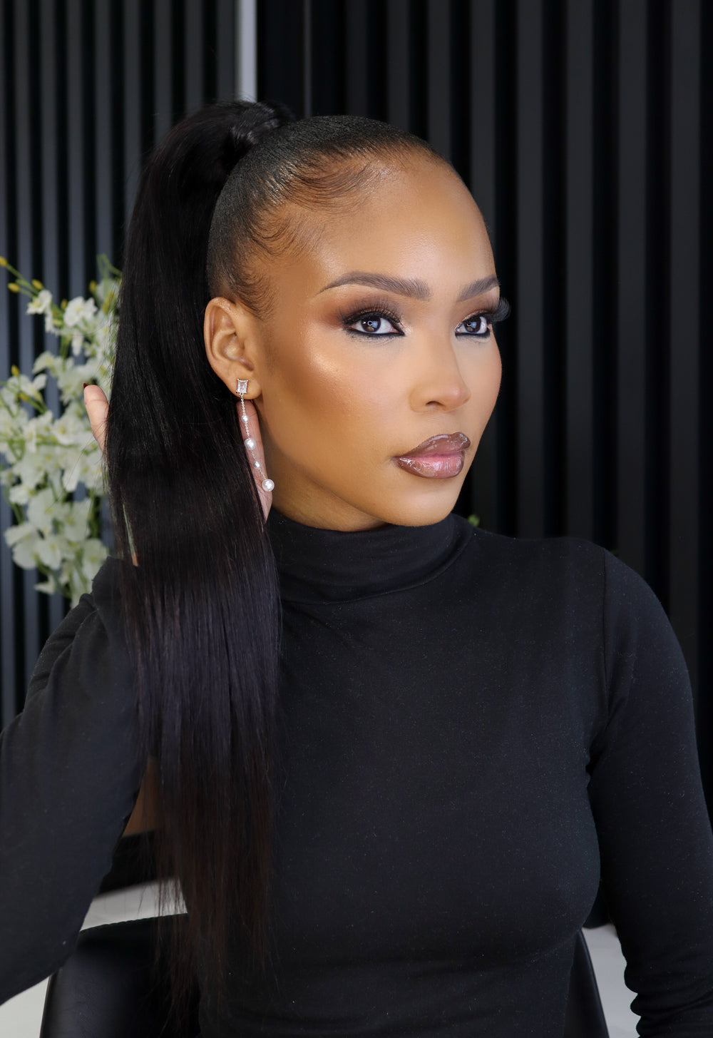 Straight Natural Black Clip In Ponytail