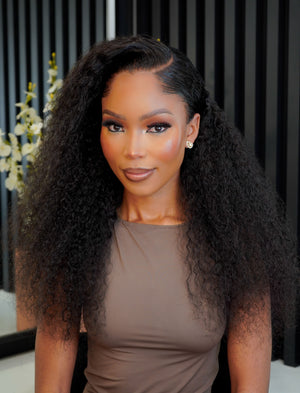 LAGOS Hairline Peruvian 13x6 Wig R Curl Nat 22 Inch