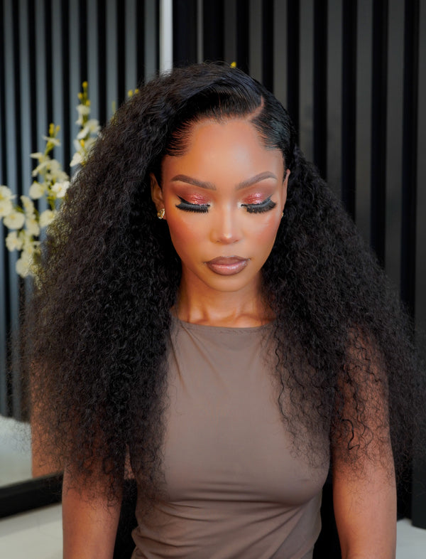 LAGOS Hairline Peruvian 13x6 Wig R Curl Nat 22 Inch