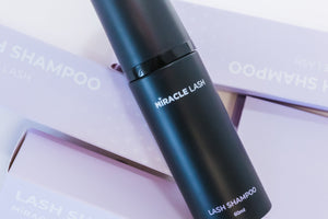 lash shampoo bottle