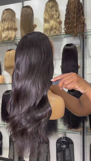 Luxury Invisible Knot HD Lace Frontal Wig Straight 22 Inch