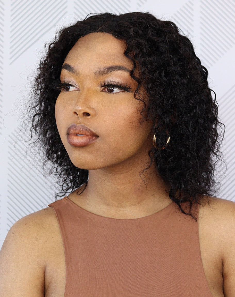 Brazilian Middle Part Wig - Water Wave - 8"